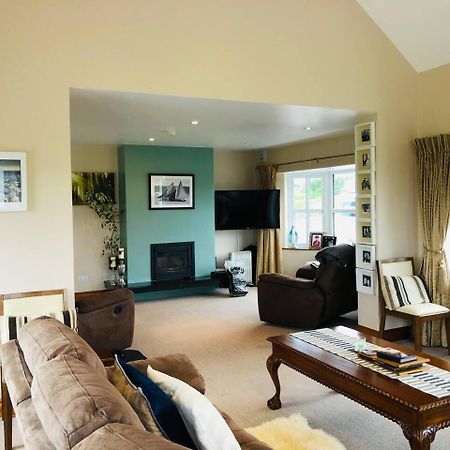 Connemara. 3 Bedroom, 8 Bed, Holiday Home Galway Exteriér fotografie