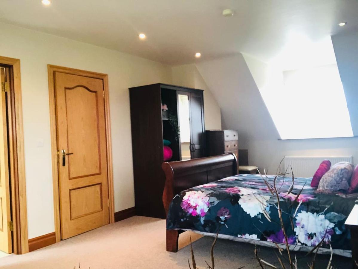 Connemara. 3 Bedroom, 8 Bed, Holiday Home Galway Exteriér fotografie