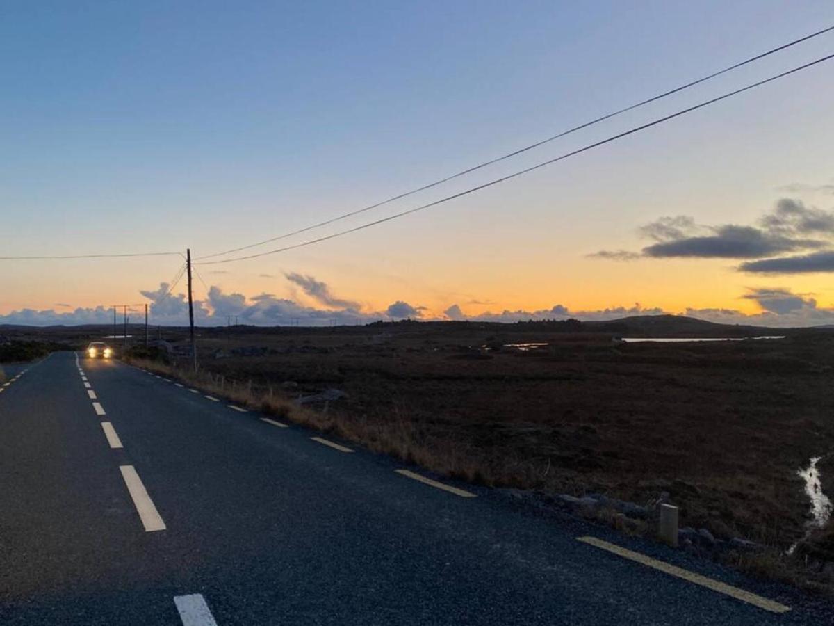 Connemara. 3 Bedroom, 8 Bed, Holiday Home Galway Exteriér fotografie